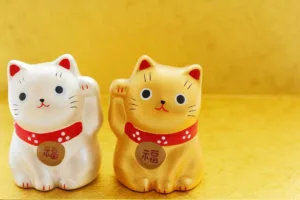 kucing-maneki